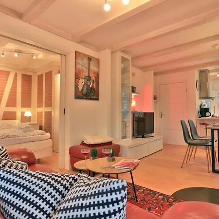 아파트 Victoria, Schwan 볼텐하겐