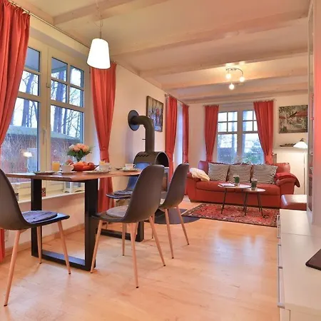 Victoria, Schwan 아파트 볼텐하겐