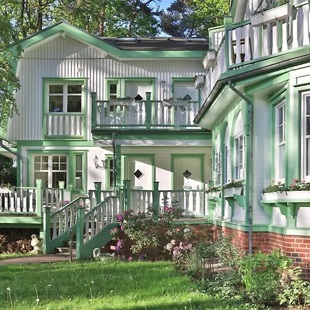 아파트 Victoria, Schwan 볼텐하겐